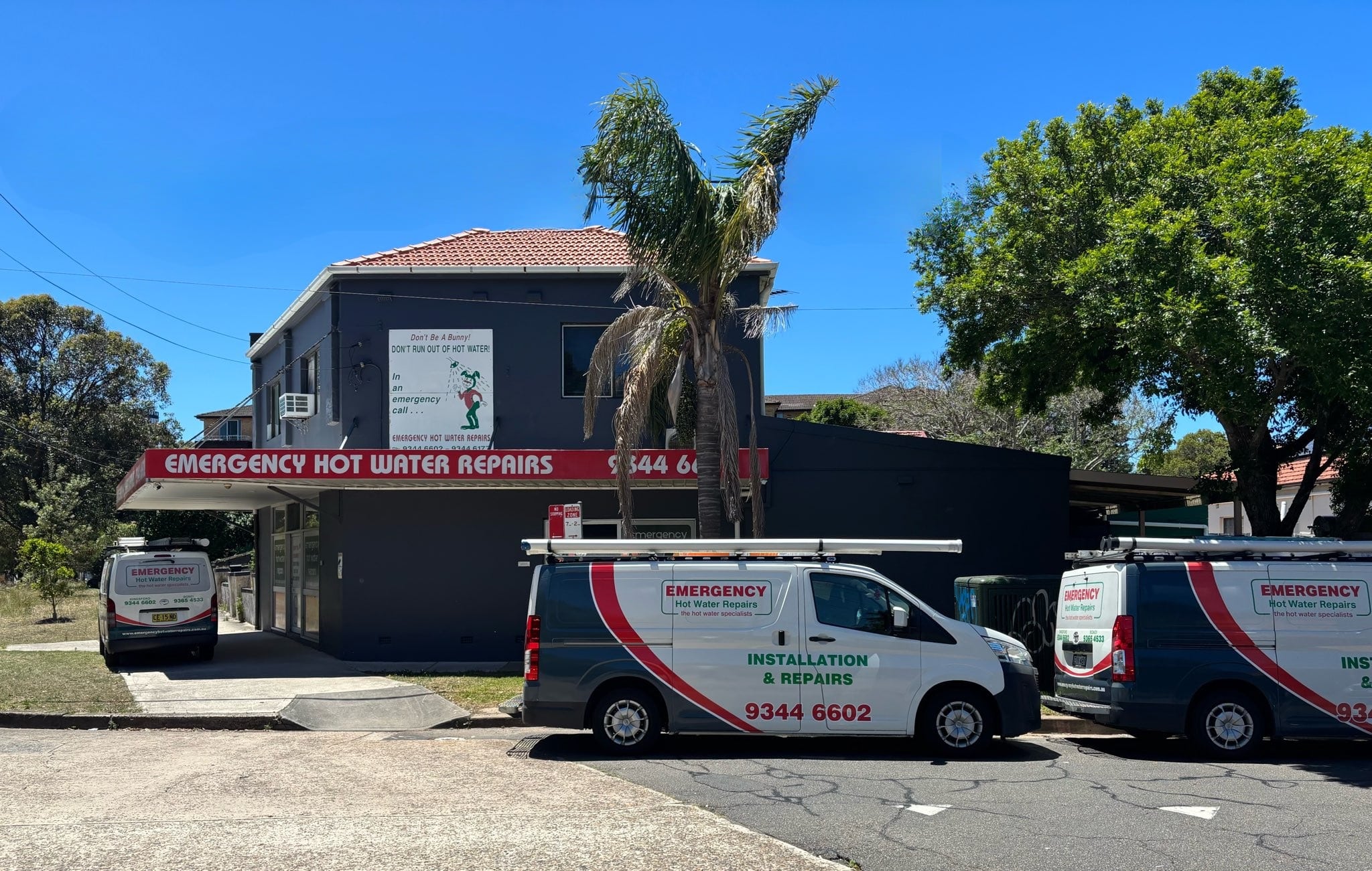 Emergency Hot Water Repairs team at work in Sydney's Eastern Suburbs