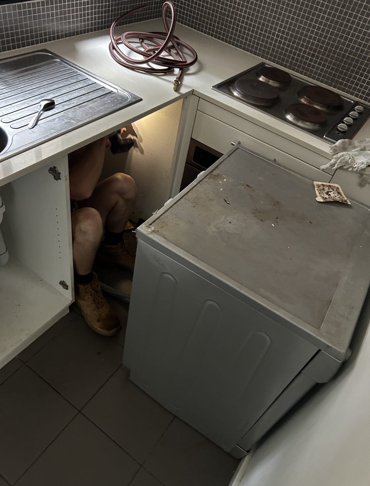 Hot water system installation by Emergency Hot Water Repairs