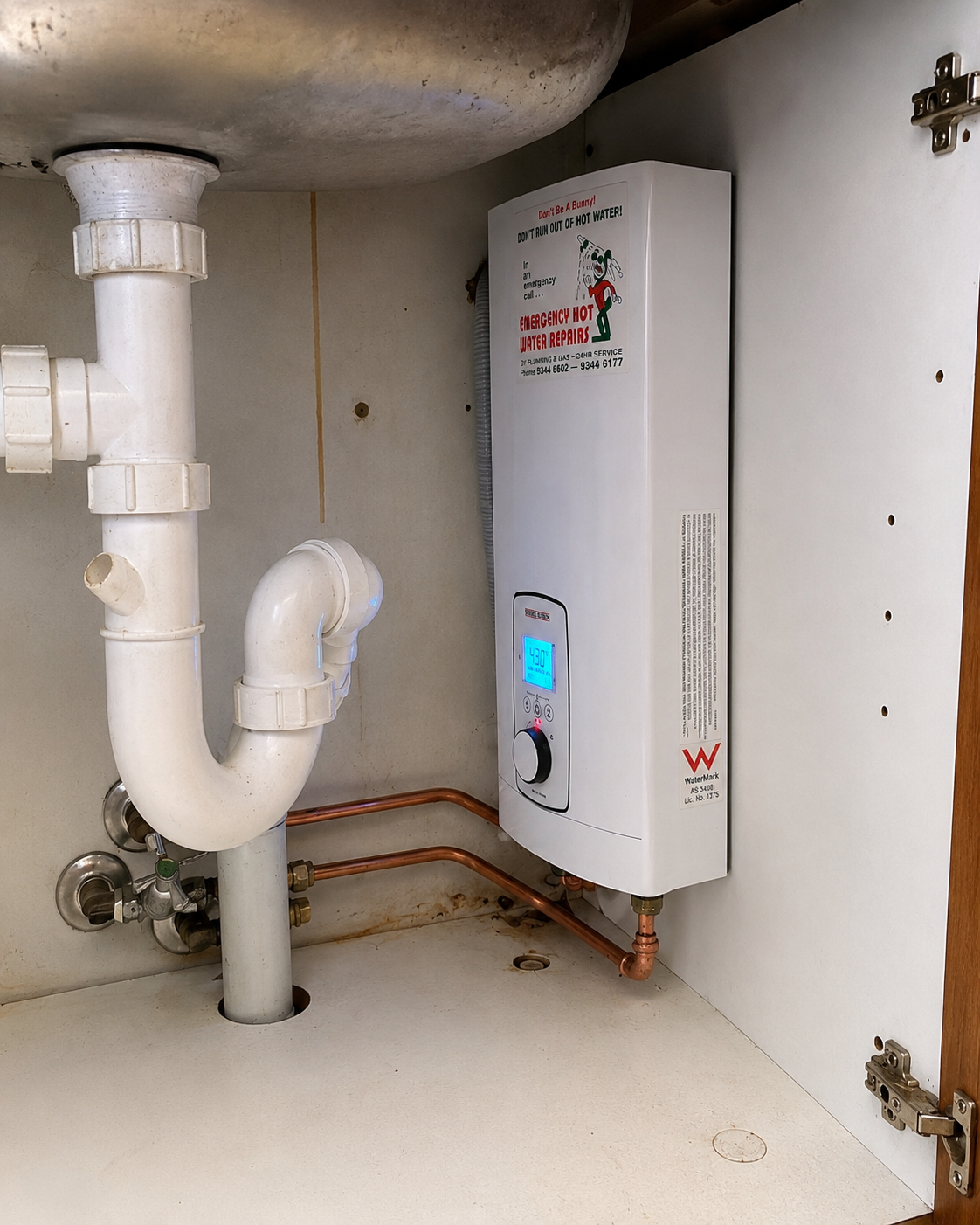 Stiebel Eltron DEL Plus installed under a sink in Eastgardens