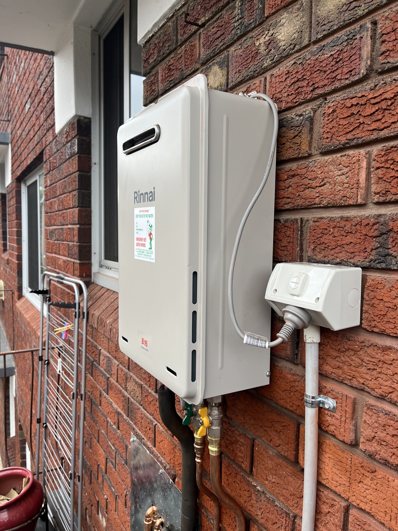 Hot water replacement in Chippendale