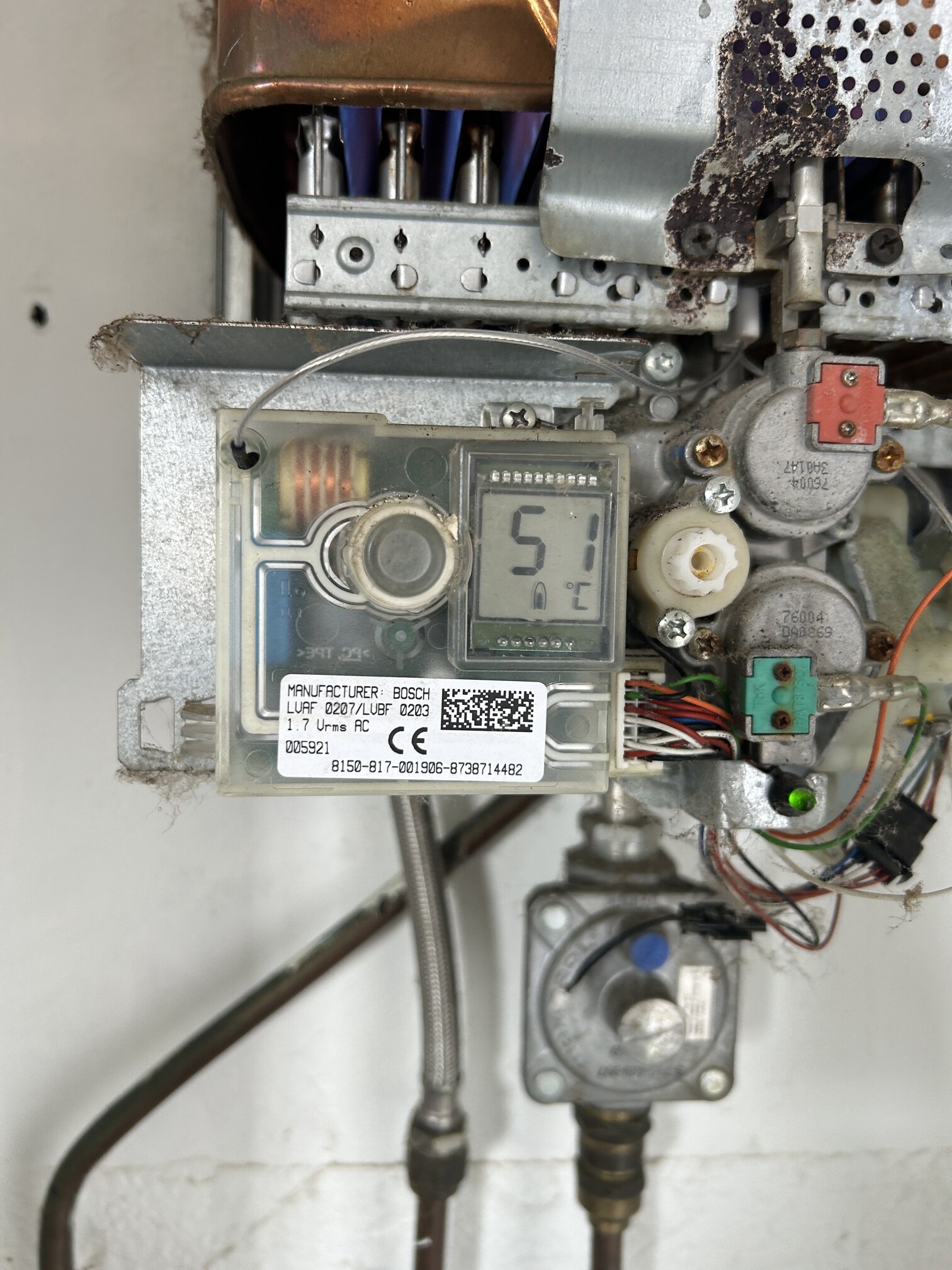 Emergency Hot Water Repairs technician with a new hot water system in Cabarita