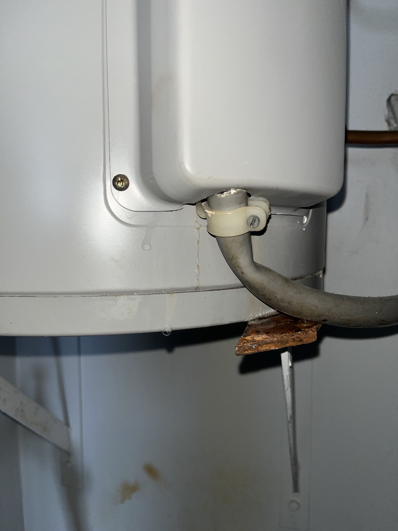Emergency Hot Water Repairs technician with a new hot water system in Beverly Hills