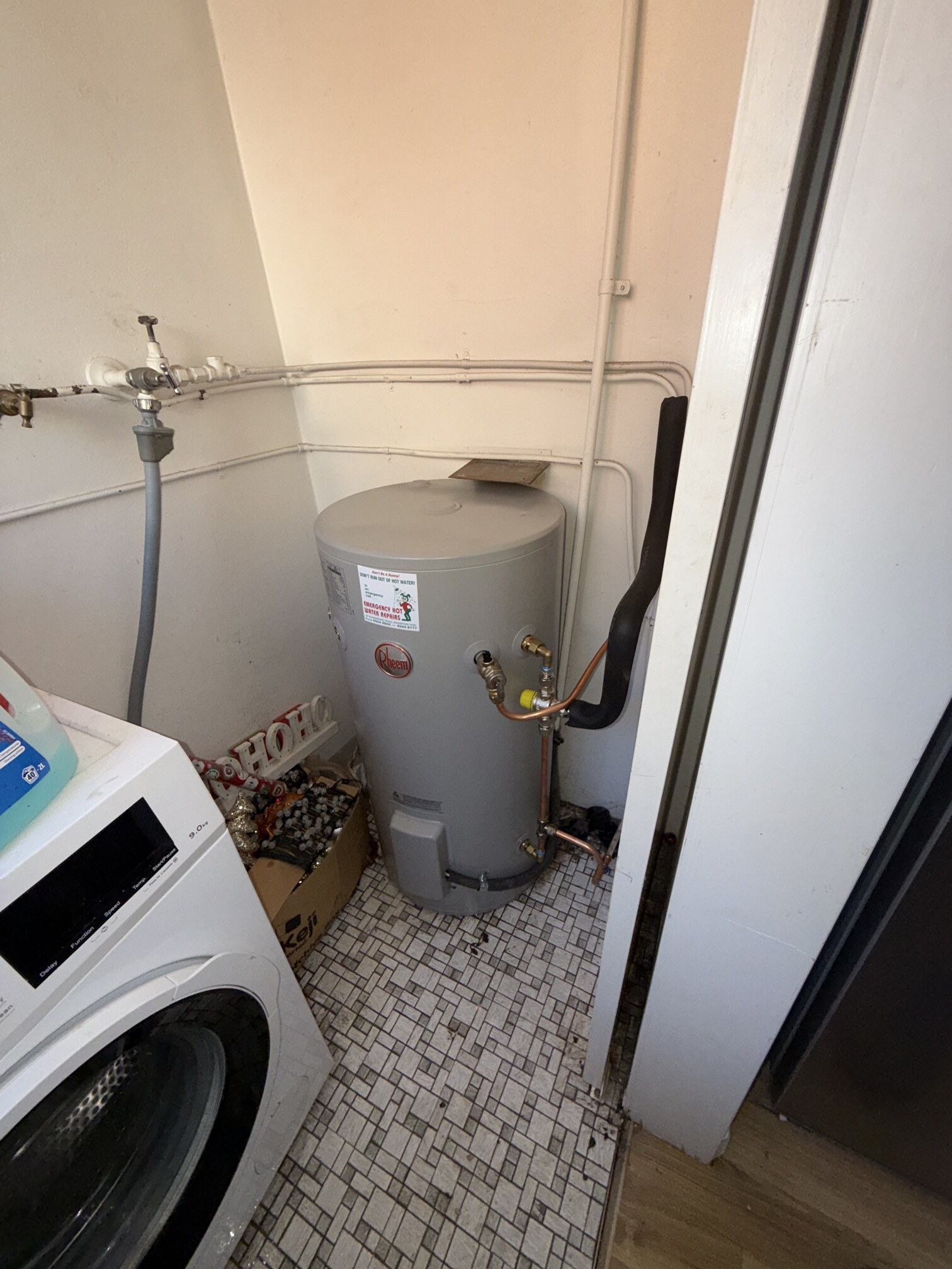 80L hot water system in Bardwell Park